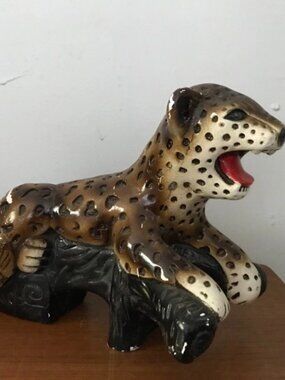 Vintage Leopard Chalkware Sculpture Mexican Statue 11" Long Made In Mexico